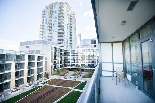Executive By Roseman - Riverfront 3*